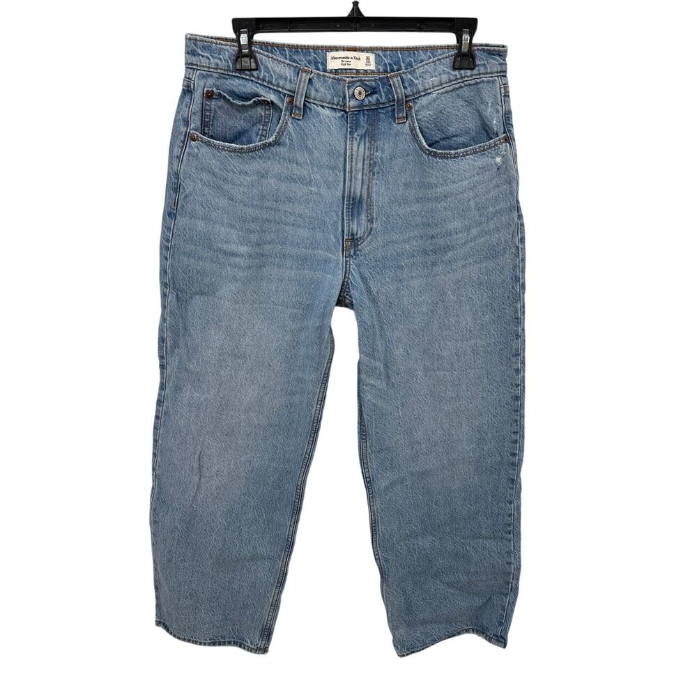 ABERCROMBIE & FITCH The Loose High Rise Denim Jean // 10 Short